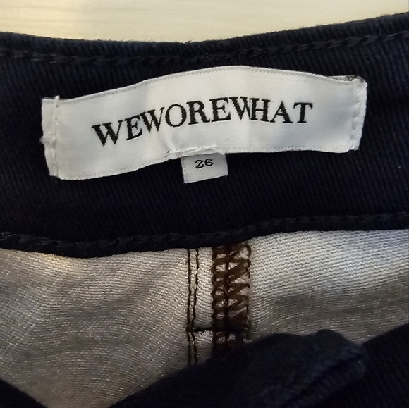 NWT-We Wore What women's pants size 26 MSRP $138. - Picture 3 of 5